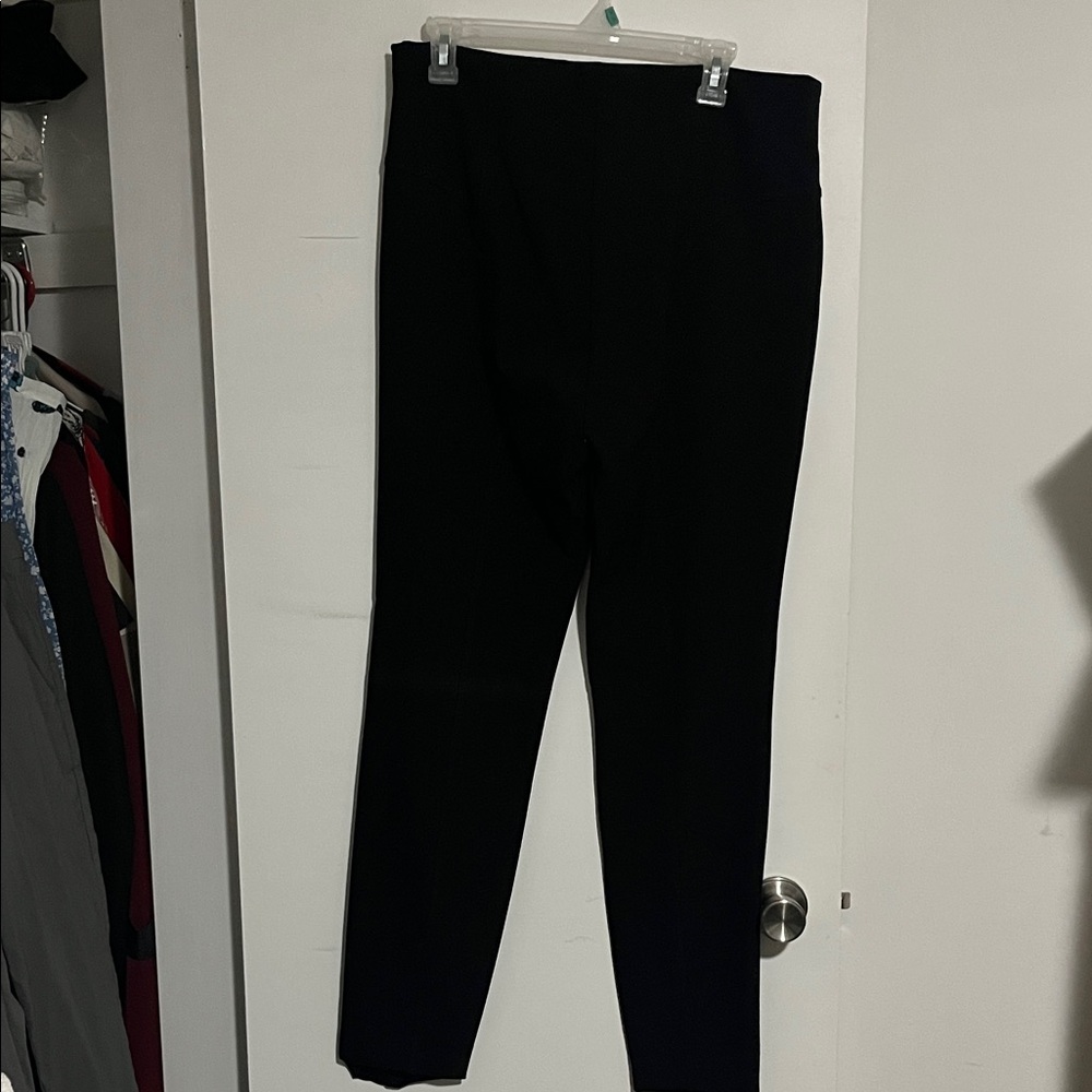 Escada Black Leggings